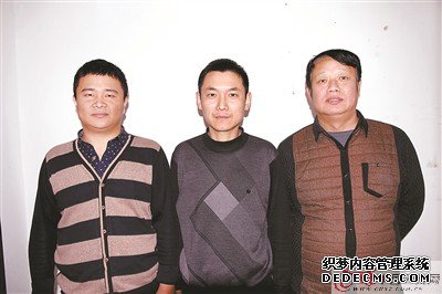 �����ݺ��ˡ� һ�º�ѡ�˹�ʾ